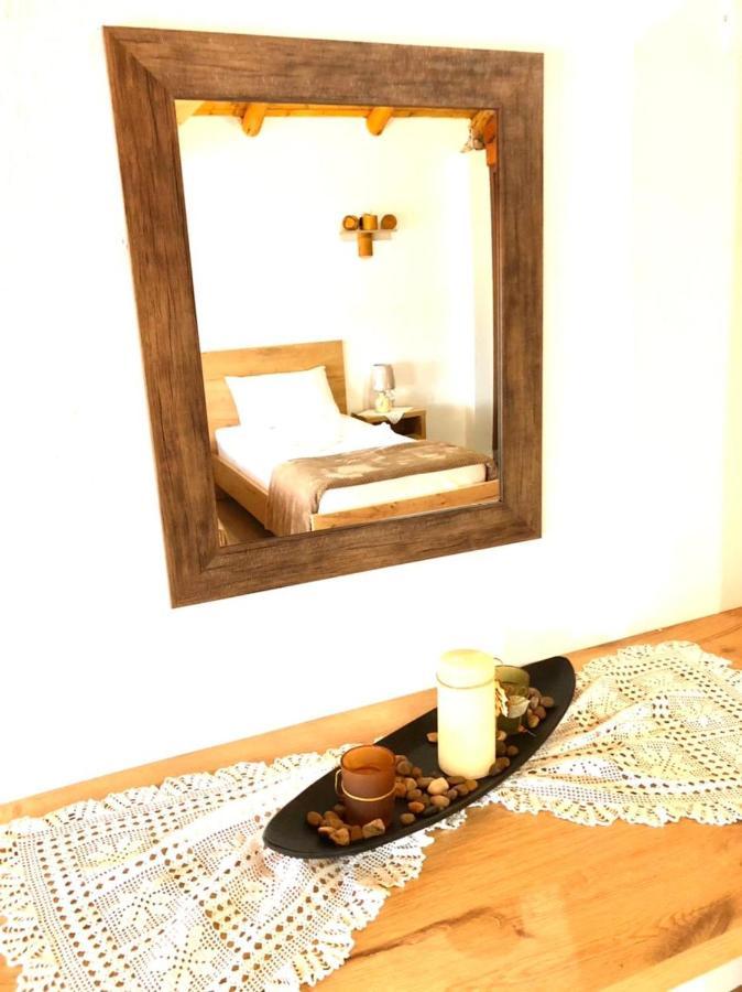 Villa Muzhaqi Nivice Dış mekan fotoğraf