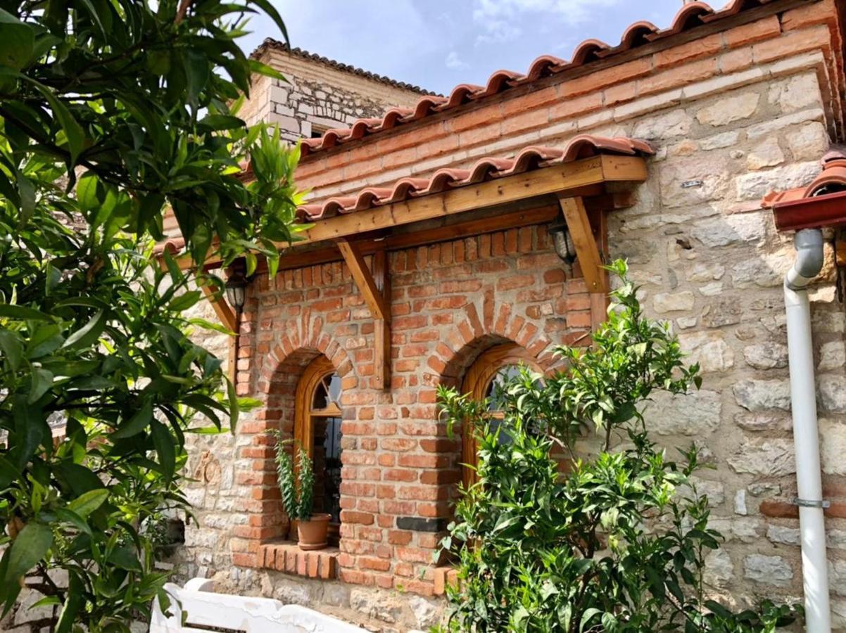 Villa Muzhaqi Nivice Dış mekan fotoğraf