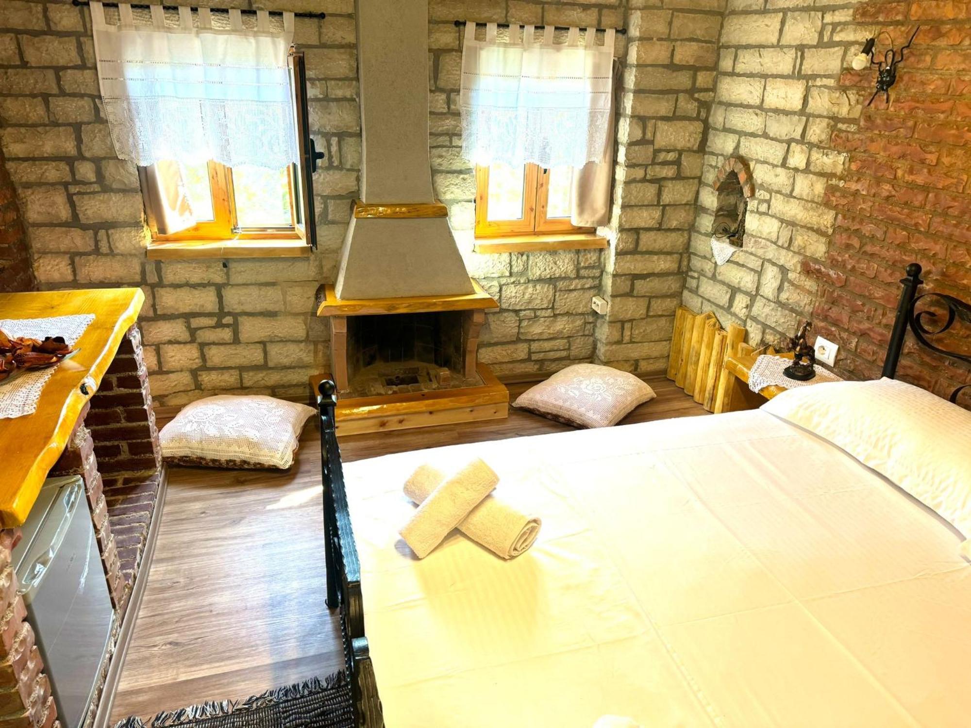 Villa Muzhaqi Nivice Dış mekan fotoğraf