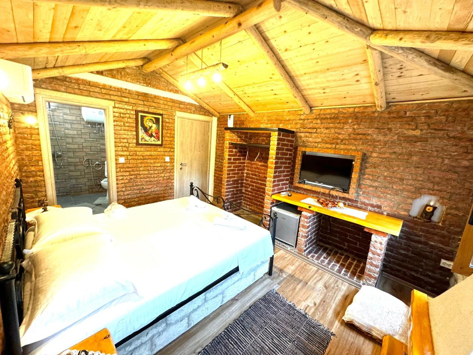 Villa Muzhaqi Nivice Dış mekan fotoğraf