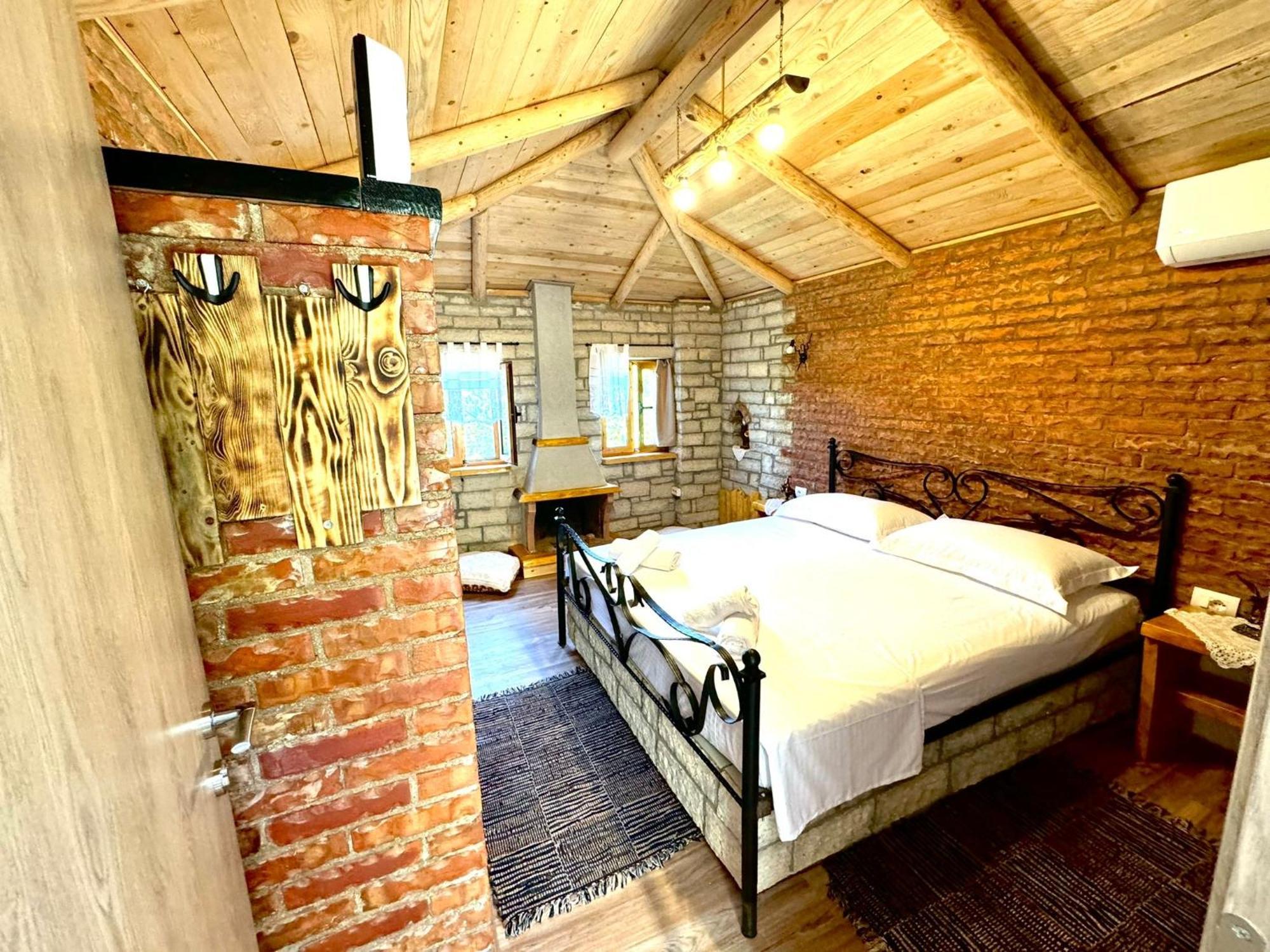 Villa Muzhaqi Nivice Dış mekan fotoğraf